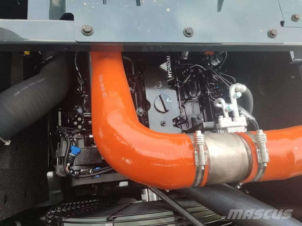 Hyundi HX300 Paletli ekskavatörler