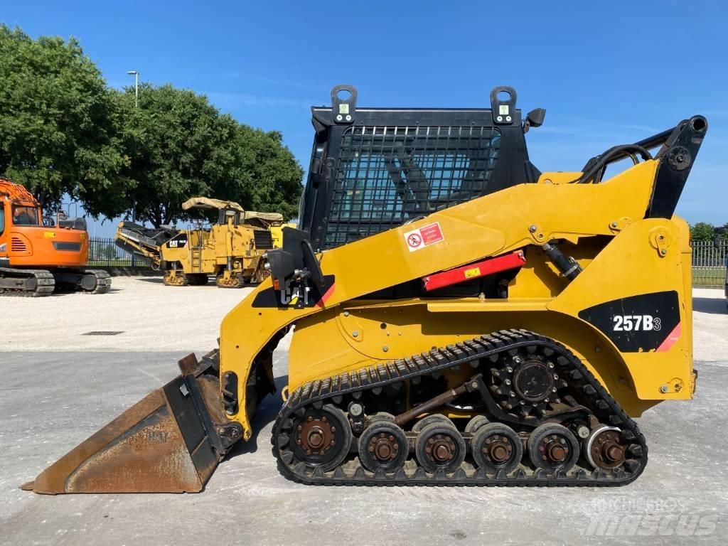 CAT 257 B 3 Mini yükleyiciler