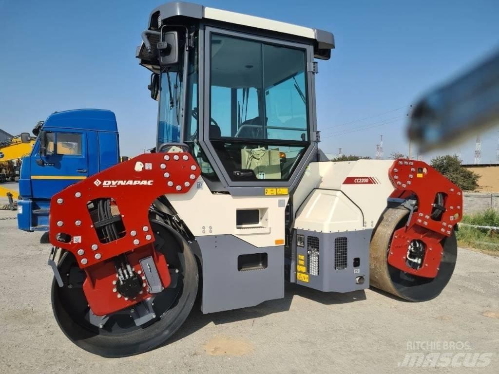 Dynapac CC2200 Çift tamburlu silindirler