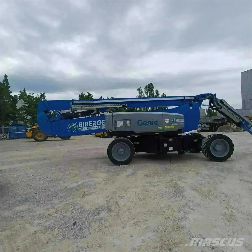 Genie ZX 135/70 Körüklü personel platformları