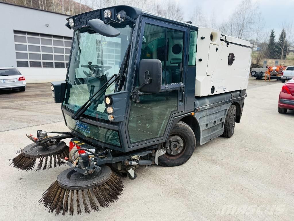 Schmidt Swingo 200 Cadde süpürücüler