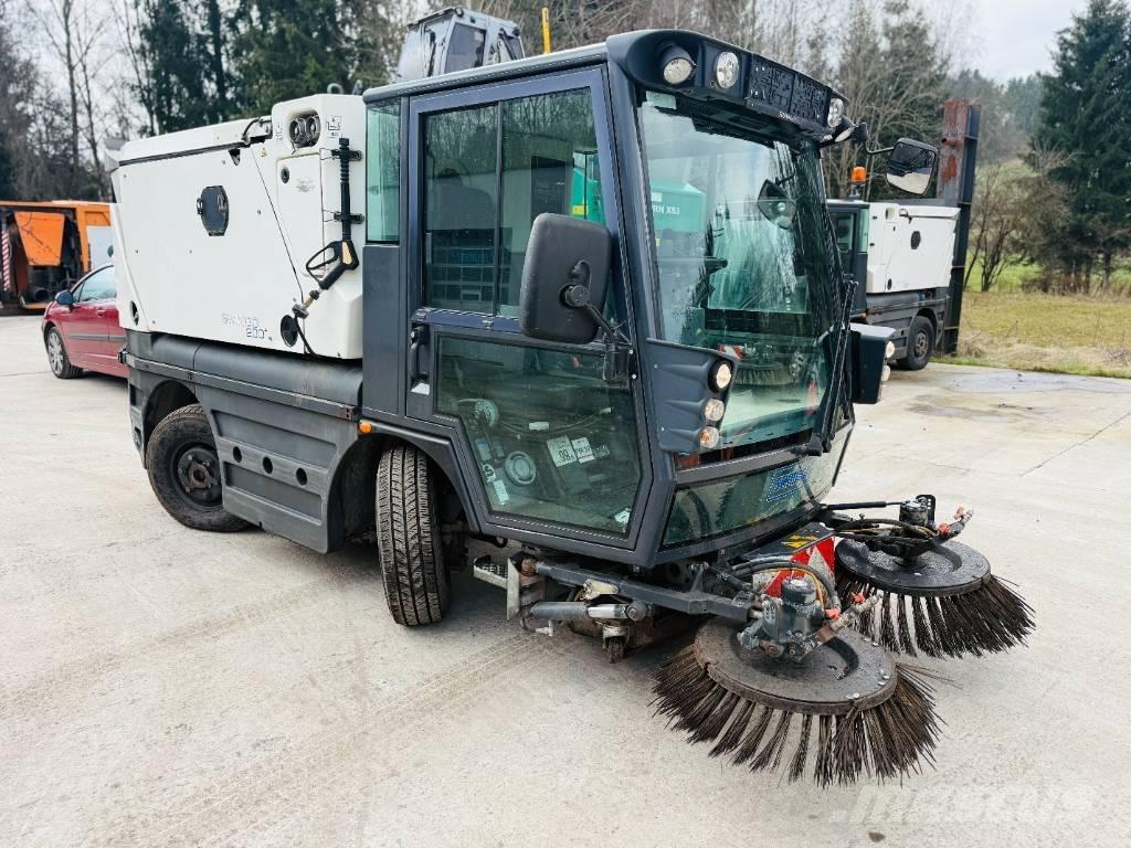 Schmidt Swingo 200 Cadde süpürücüler