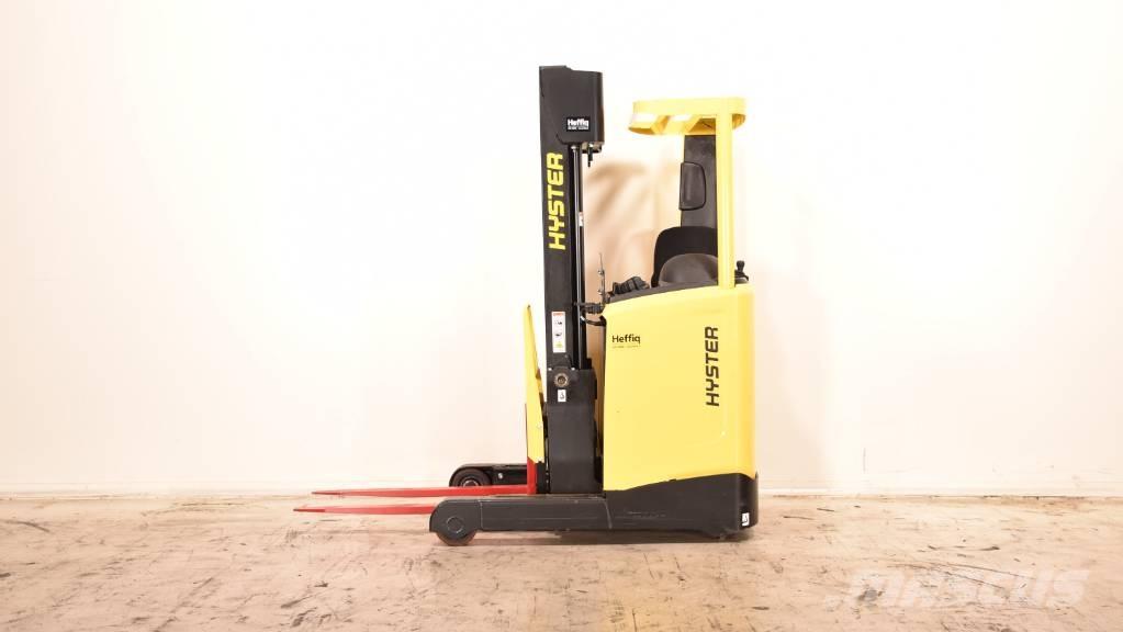 Hyster R 1.2 E Reach truck - depo içi istif araçları