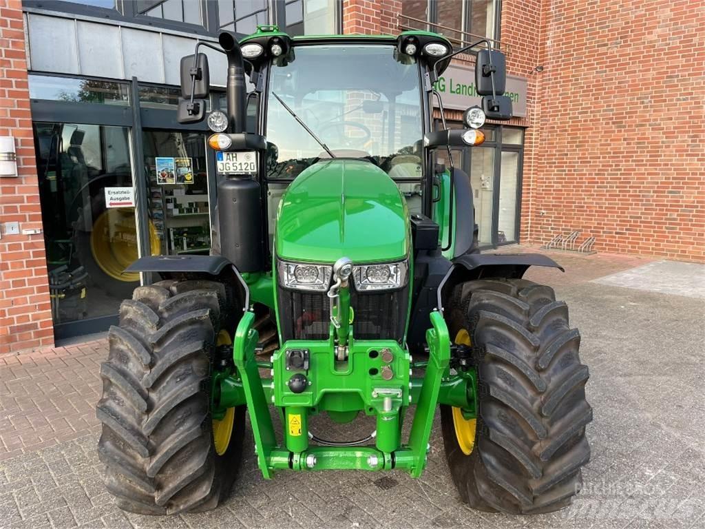 John Deere 5120M Traktörler