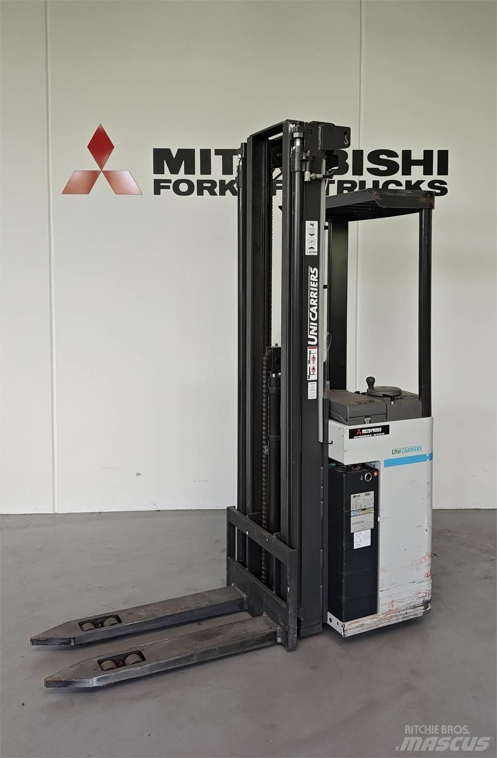 Atlet 160SDTFV Düsük seviye platformu