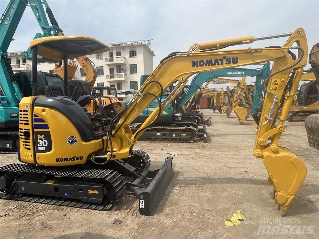 Komatsu PC30 Mini ekskavatörler, 7 tona dek