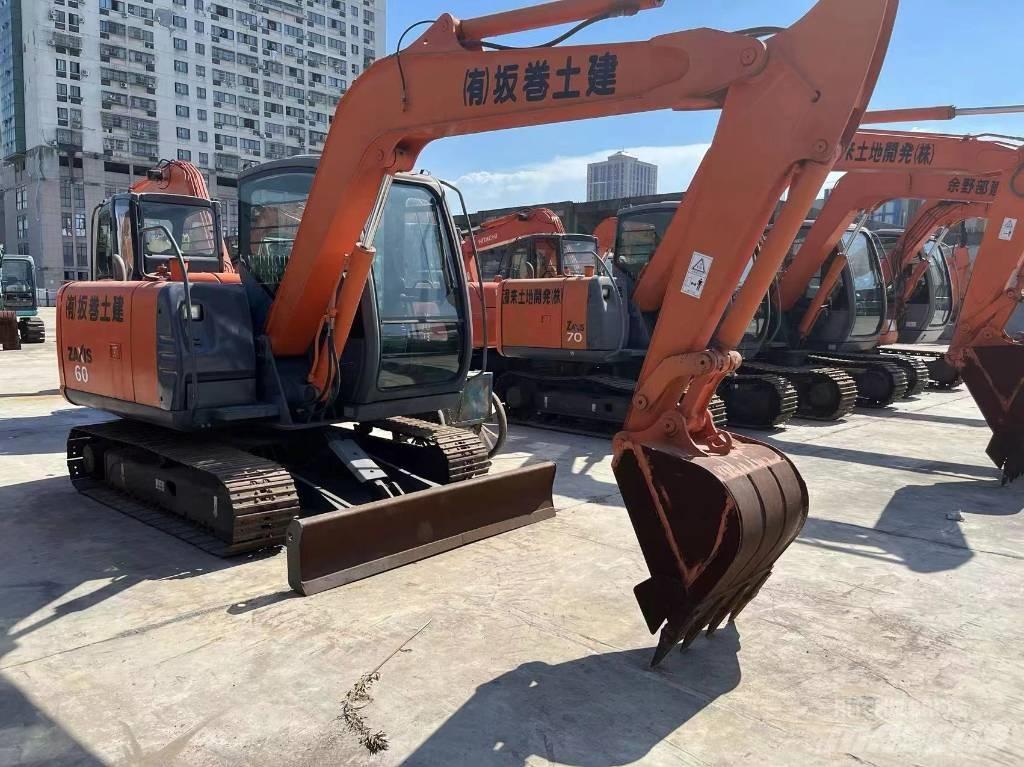 Hitachi ZX 60 Paletli ekskavatörler