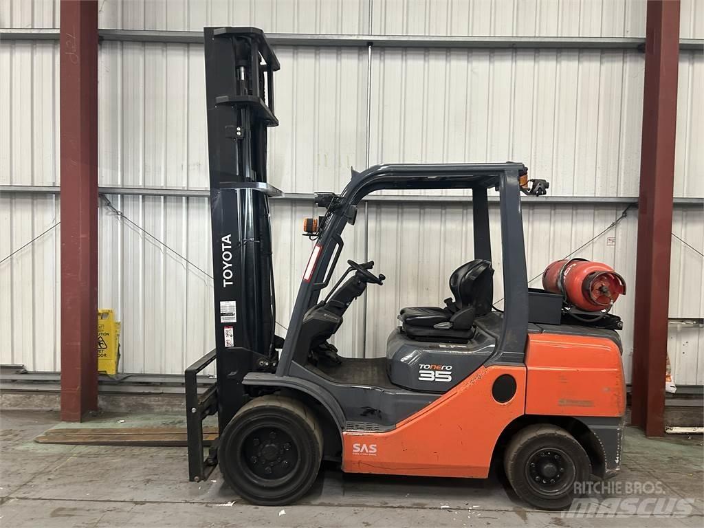 Toyota 02-8FGJF35 LPG'li forkliftler