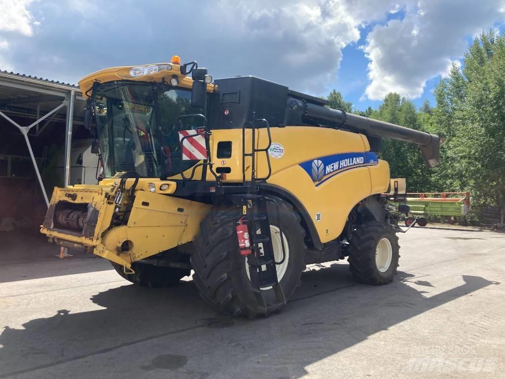 New Holland CR 9090 Biçerdöverler