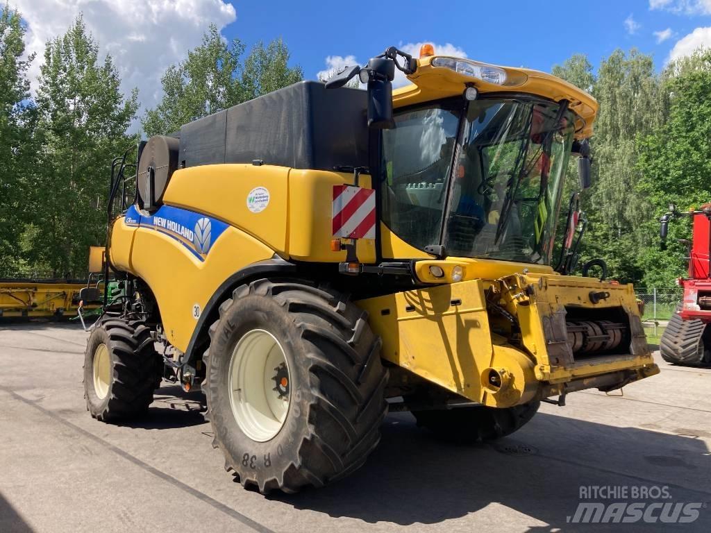 New Holland CR 9090 Biçerdöverler
