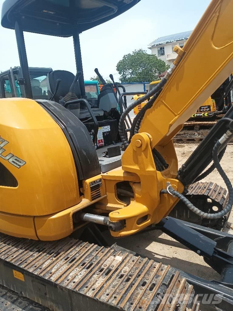 CAT 304 C Paletli ekskavatörler