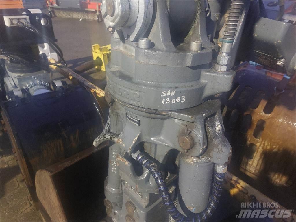 Liebherr GM 8 Beton aksesuarlari