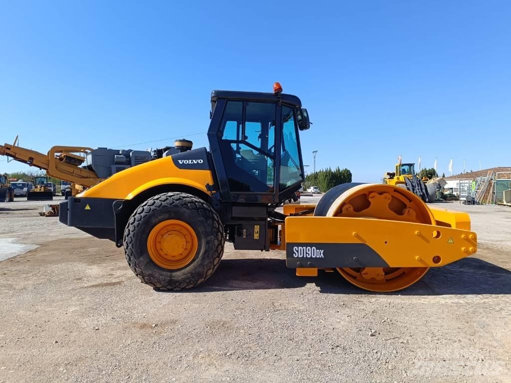 Volvo SD 190 Tek tamburlu silindirler