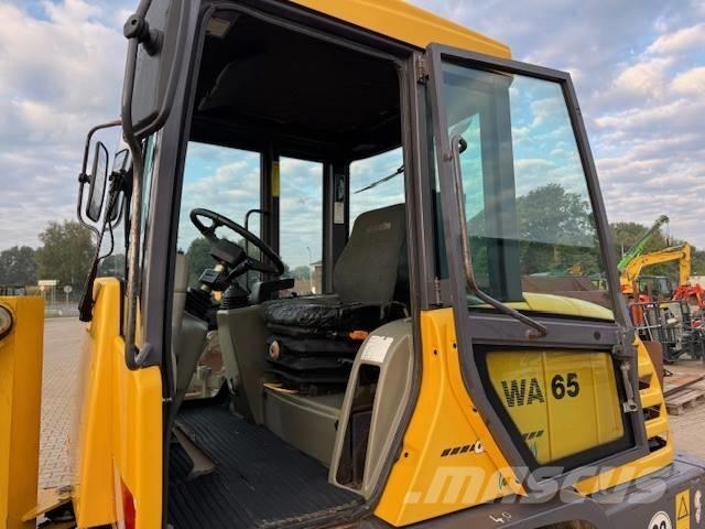 Komatsu WA 65-3 Tekerlekli yükleyiciler