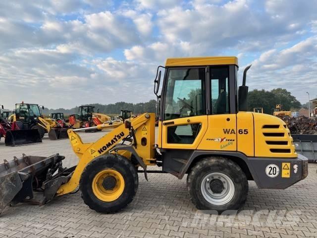 Komatsu WA 65-3 Tekerlekli yükleyiciler