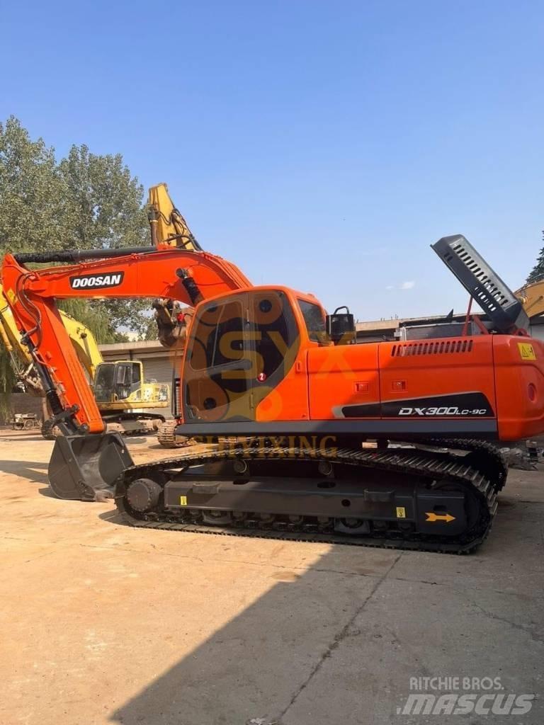 Doosan DX300LC-9C Paletli ekskavatörler