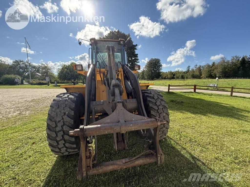Volvo L 40 B Tekerlekli yükleyiciler