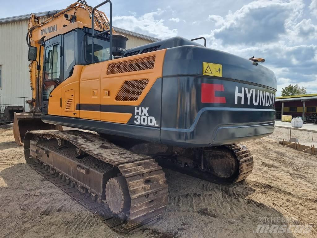 Hyundai HX 300 LC Paletli ekskavatörler