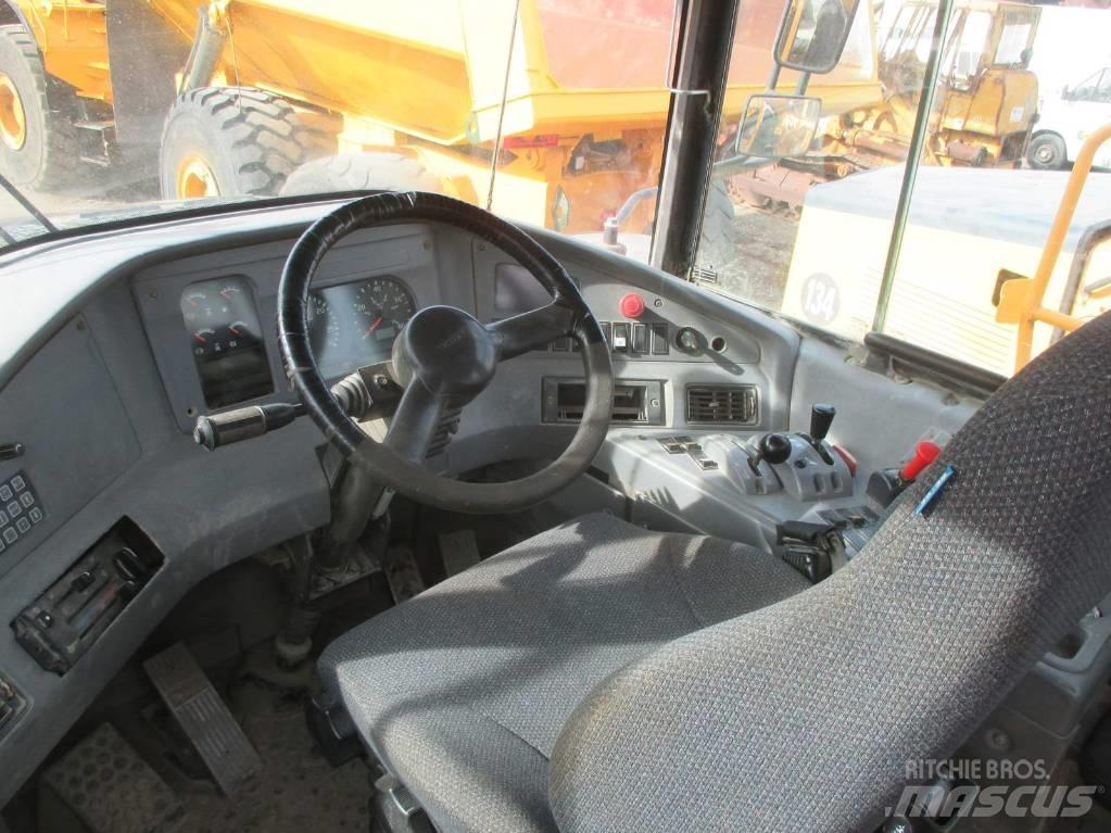 Volvo A 30 D Belden kirma kaya kamyonu