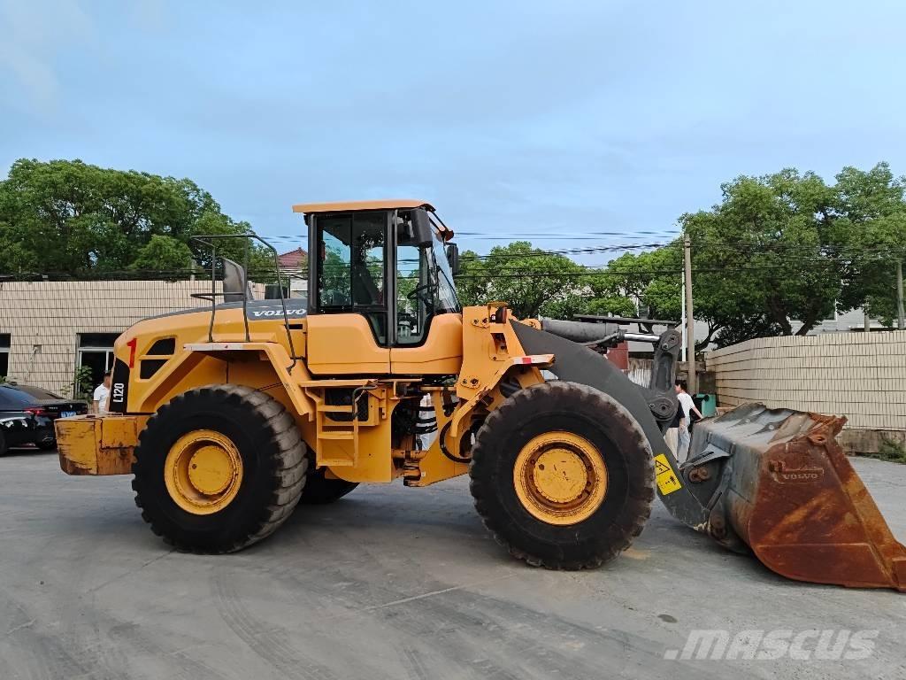 Volvo L 120 Tekerlekli yükleyiciler