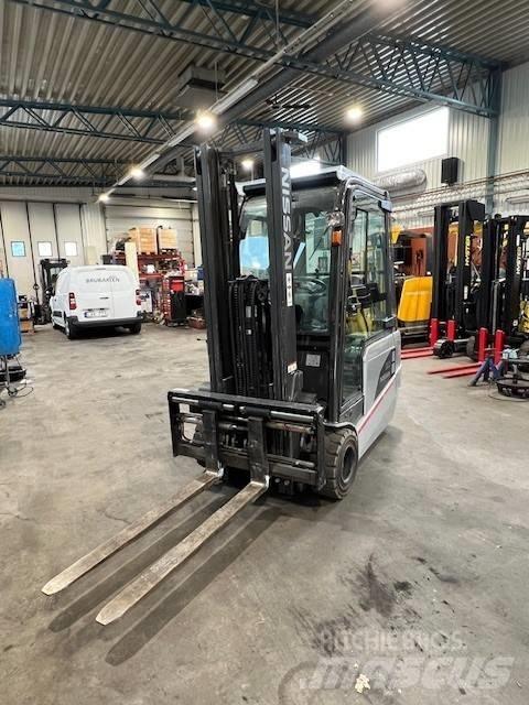 Nissan G1N1L20Q Elektrikli forkliftler