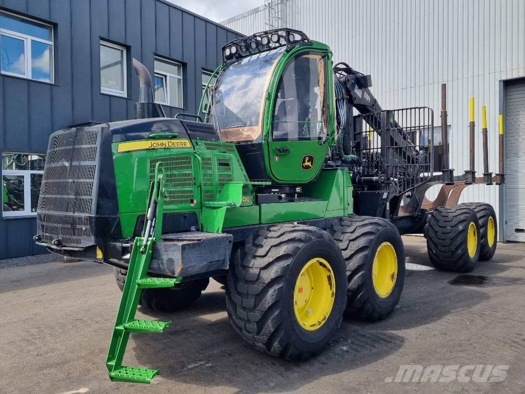 John Deere 1510 G Tomruk yükleyici traktörler