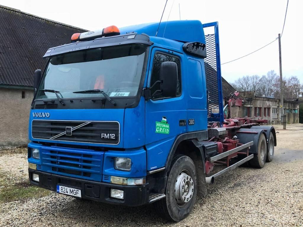 Volvo FM12 Vinçli kamyonlar