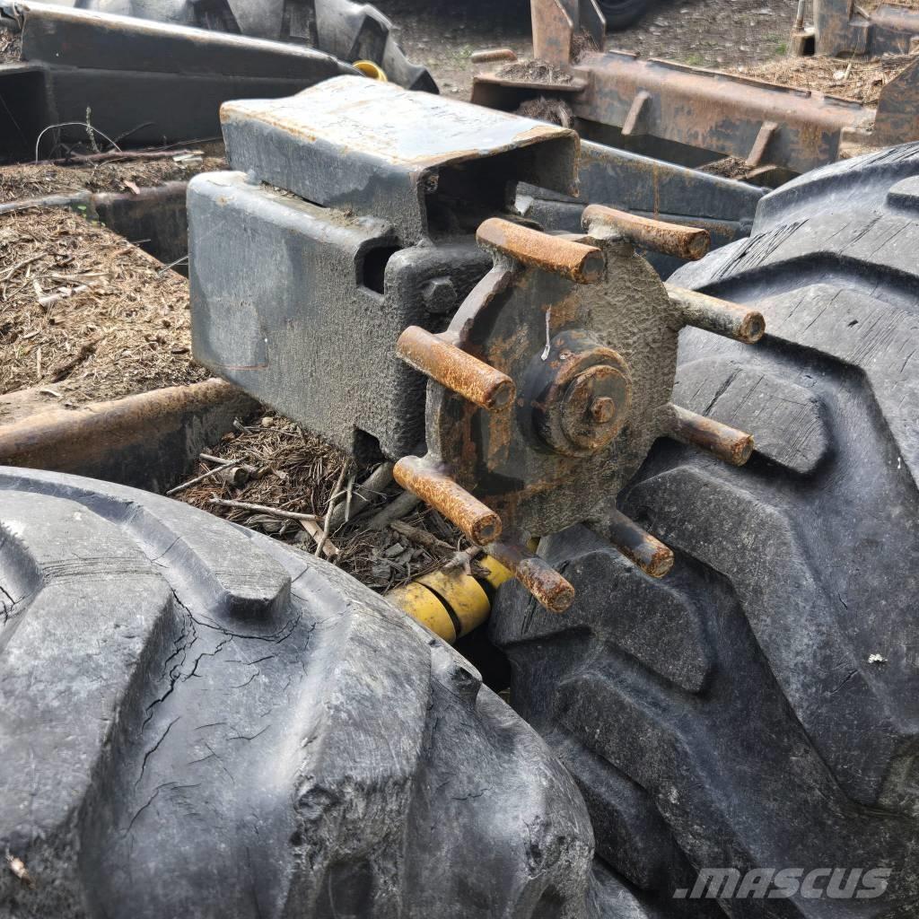 Valtra N 134 Forest Traktörler