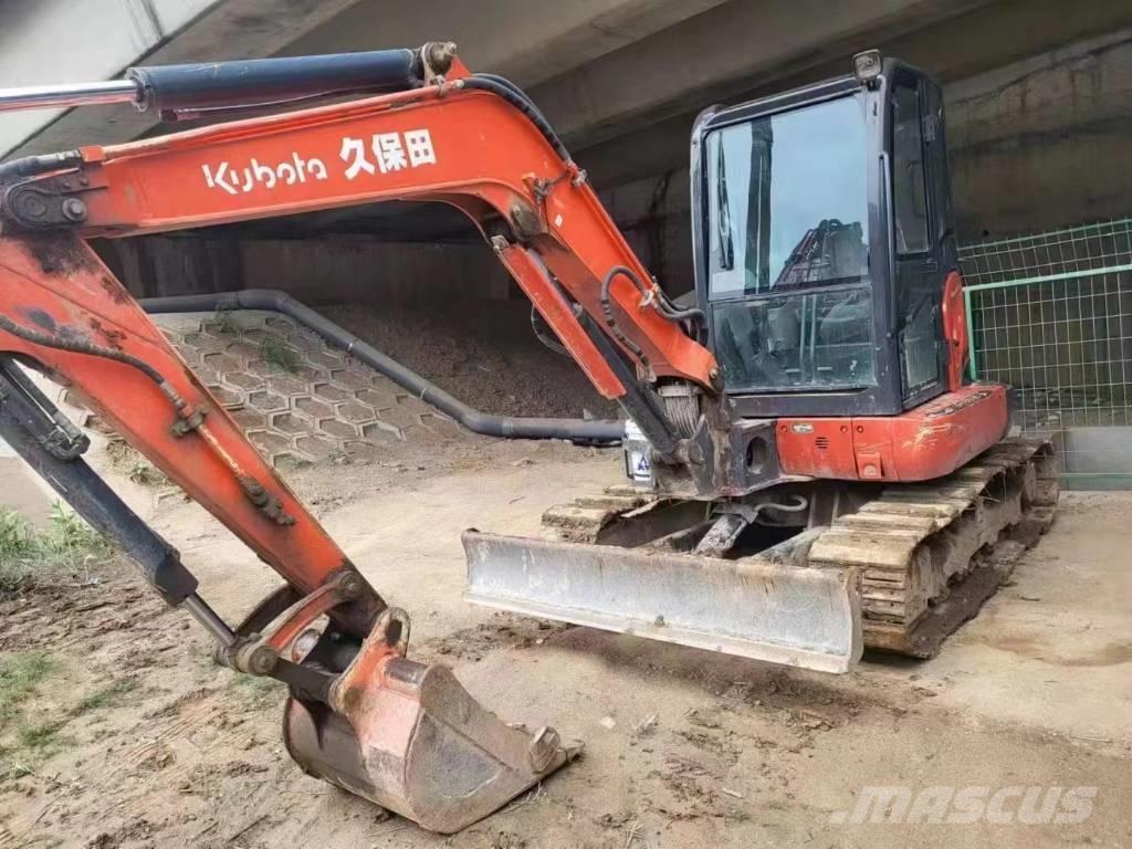 Kubota KX 155-5 Paletli ekskavatörler