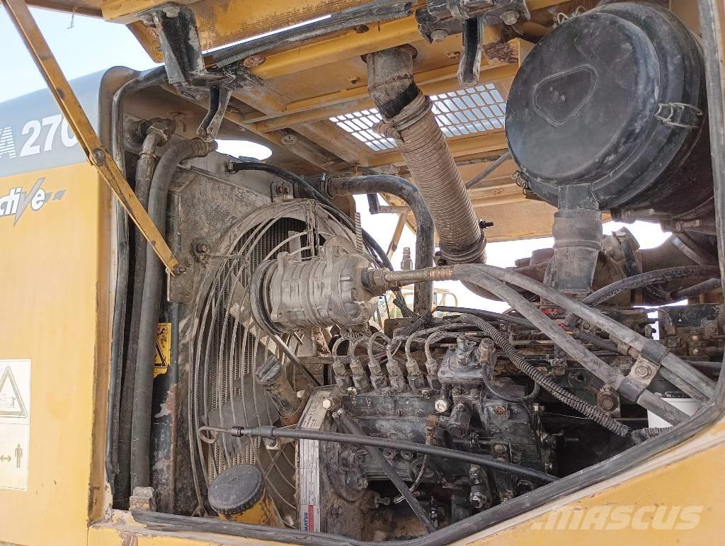 Komatsu WA 270 Tekerlekli yükleyiciler