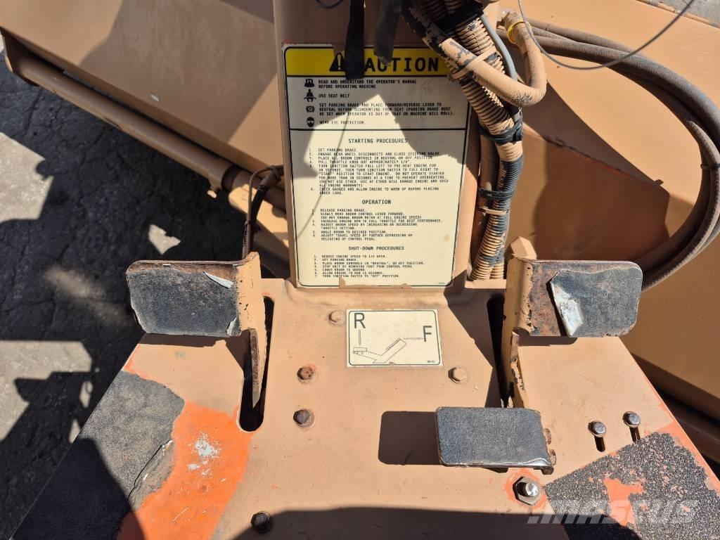 Lay-Mor SM 300 Süpürgeler