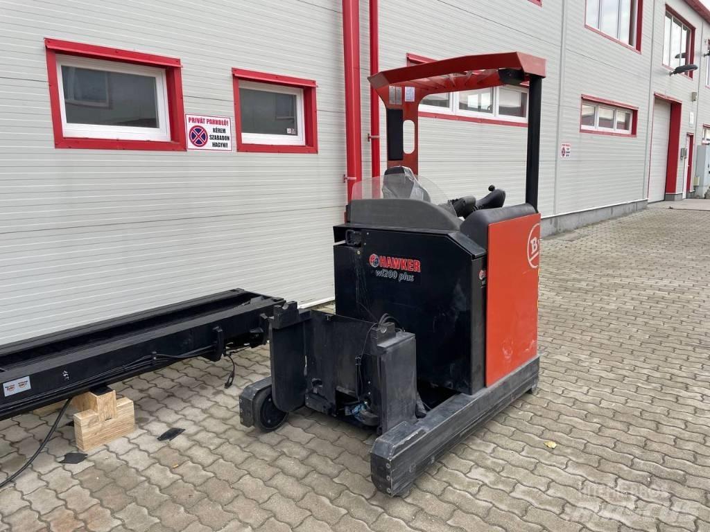 BT RR M 16 Reach truck - depo içi istif araçları