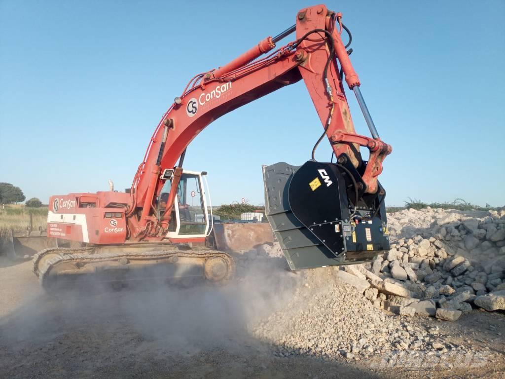 CM CBF 90 Kırıcı kepçeler