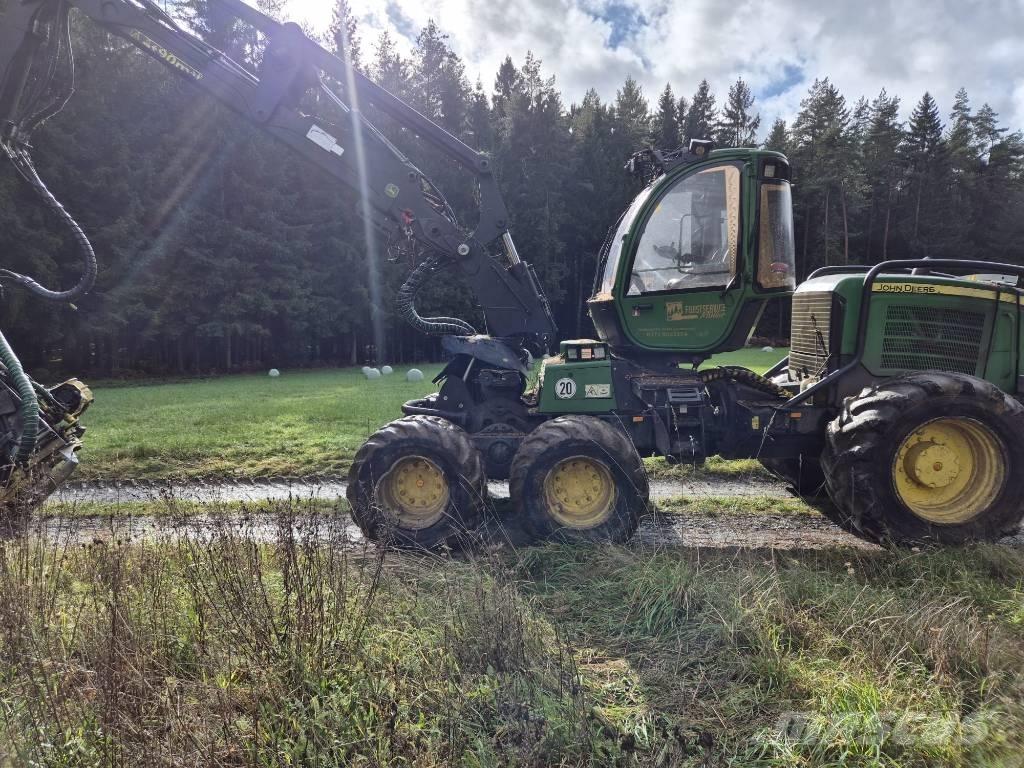 John Deere 1170 E Biçerdöverler