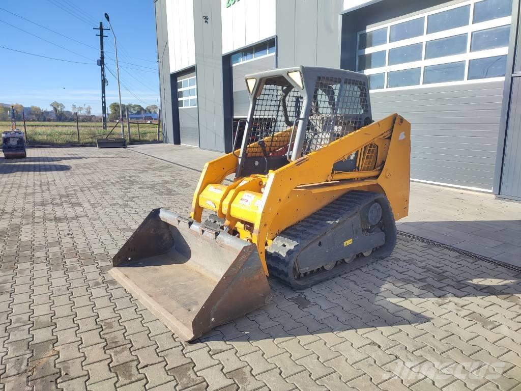 Bobcat T 140 Skid steer loderler