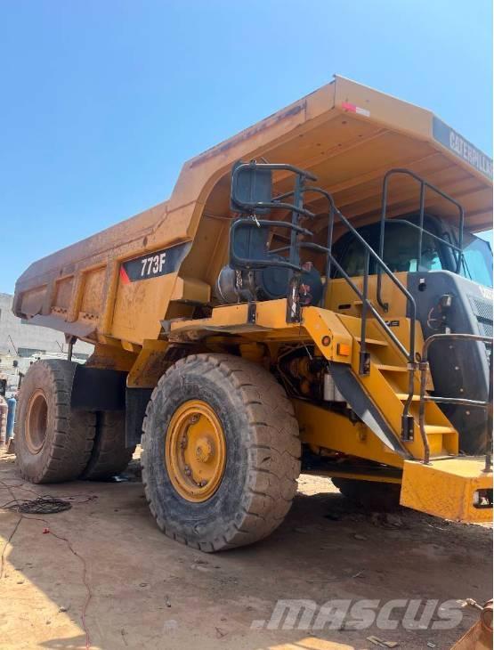 CAT 773 E Yol disi kaya kamyonu