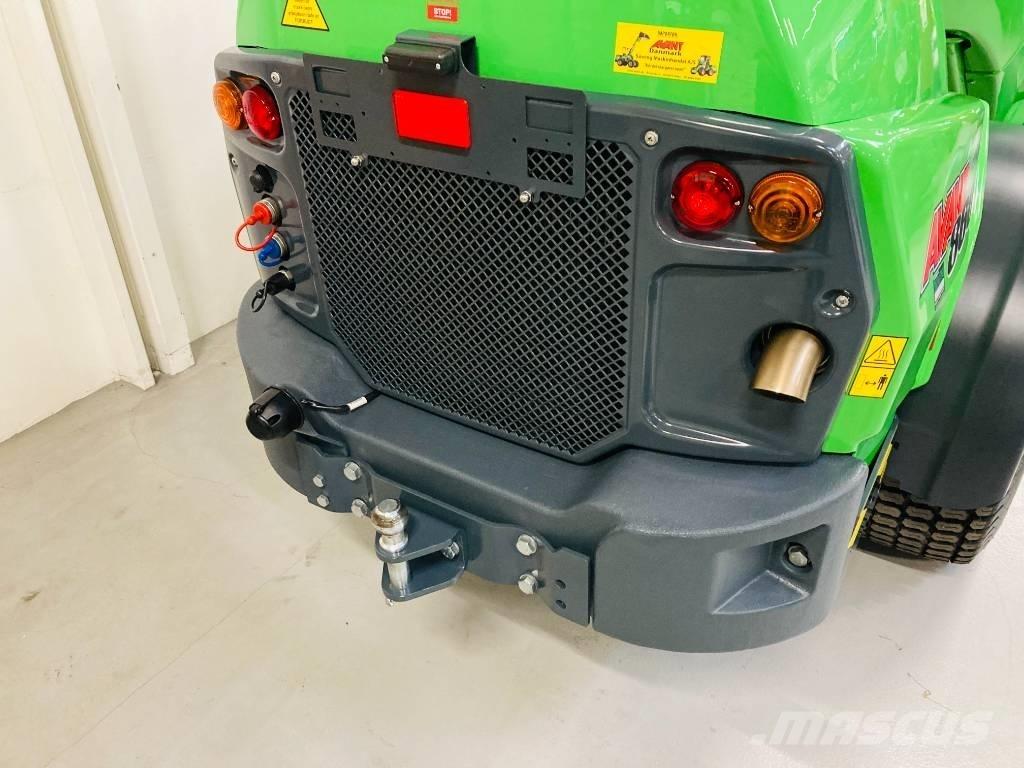 Avant 860 i Mini yükleyiciler