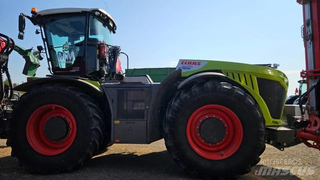 CLAAS Xerion 5000 VC Traktörler