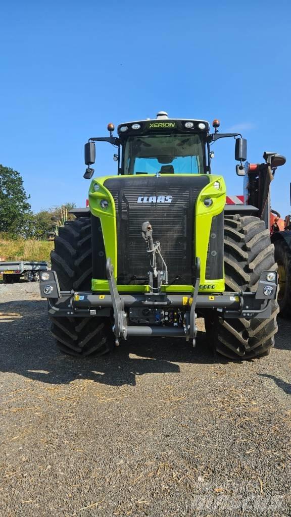 CLAAS Xerion 5000 VC Traktörler