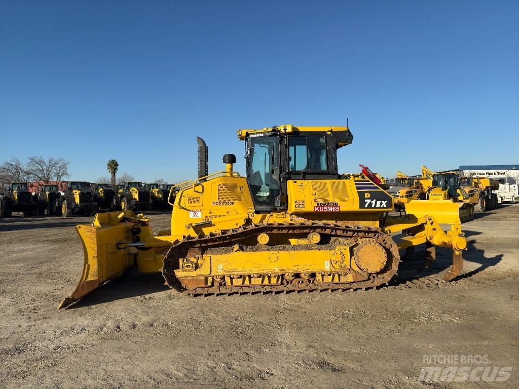 Komatsu D71EX-24 Paletli dozerler