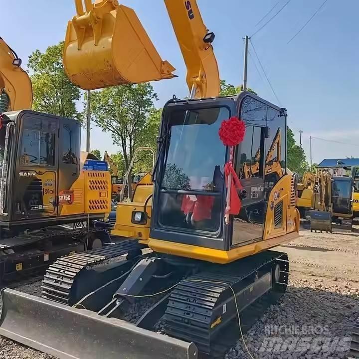 Komatsu PC70 Paletli ekskavatörler