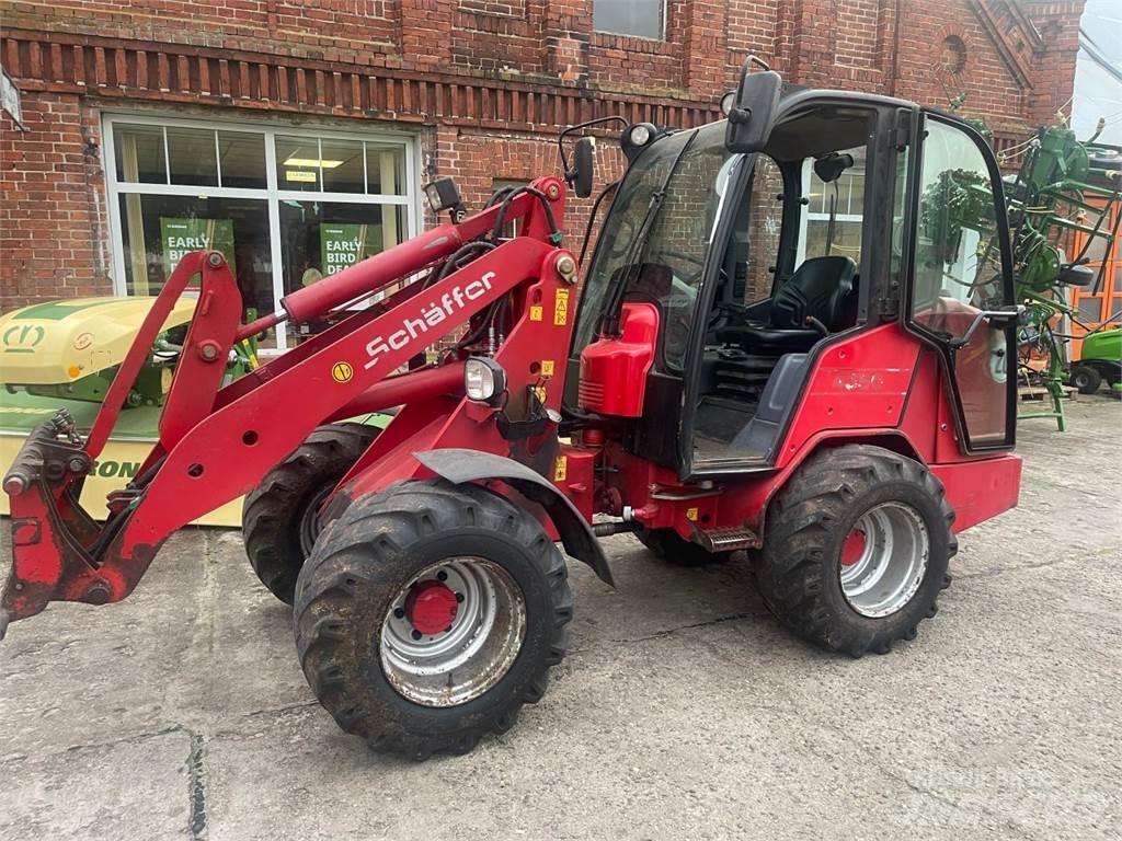 Schäffer 4350 Mini yükleyiciler