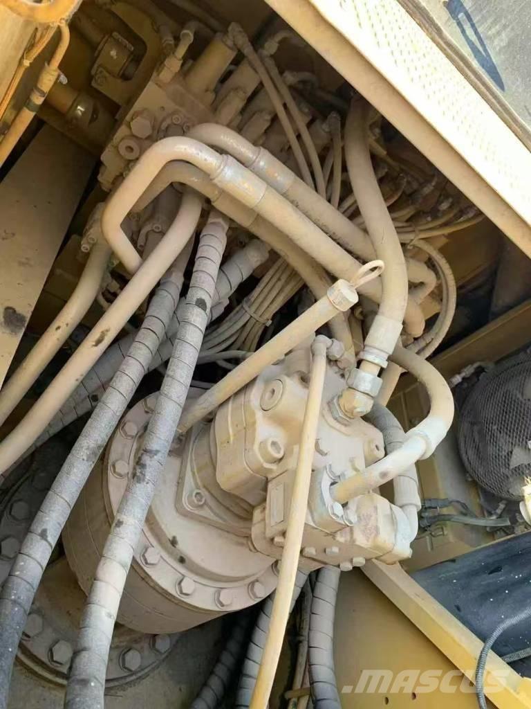 CAT 329 D Paletli ekskavatörler