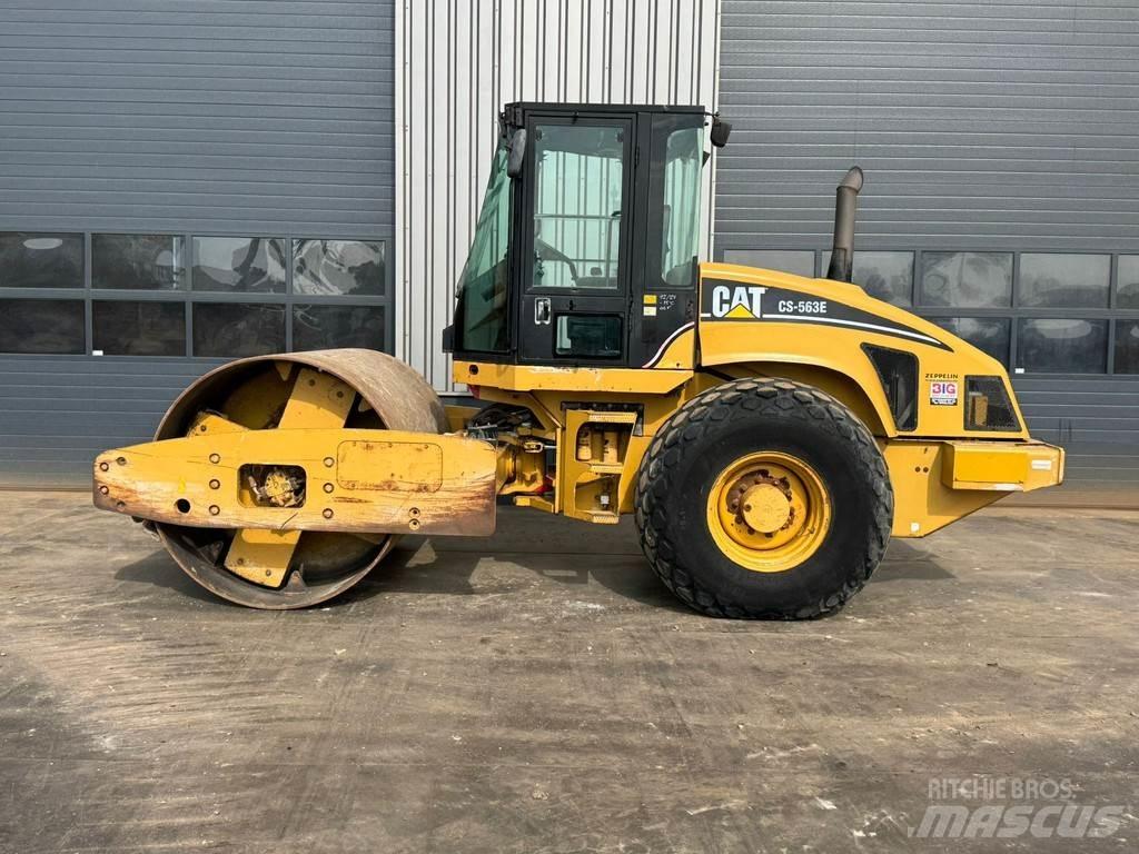 CAT CS563E Tek tamburlu silindirler