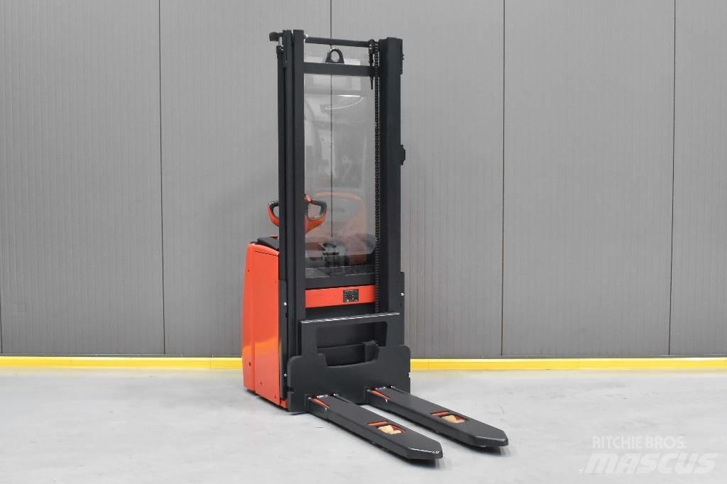 Linde L 14 Yaya kumandali istif makinasi