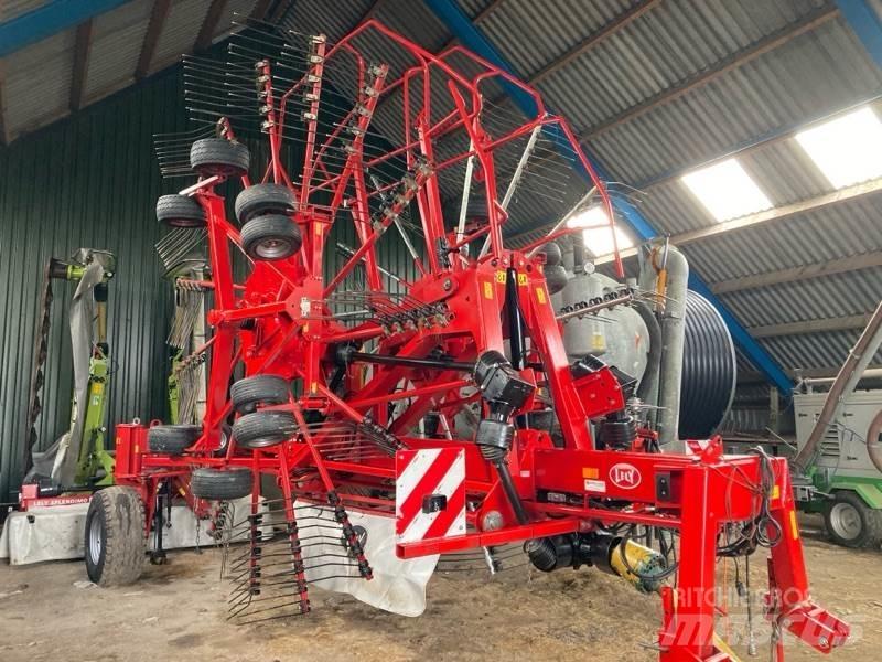 Lely Hibiskus 1015 Kendi yürür saman makinaları