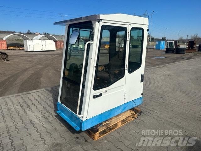 Fuchs MHL 330 Kabin