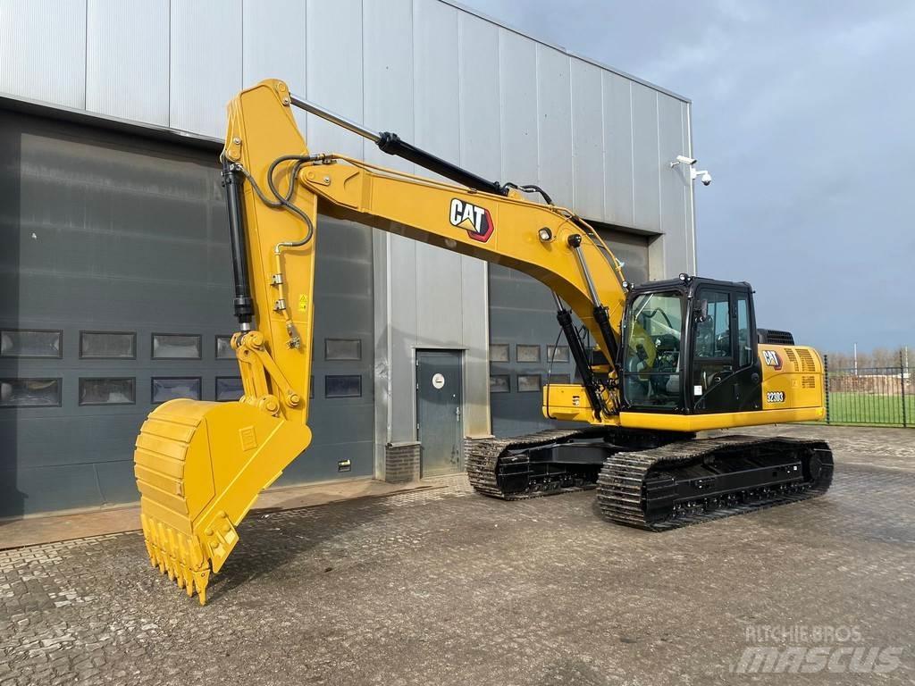 CAT 323D3 Paletli ekskavatörler