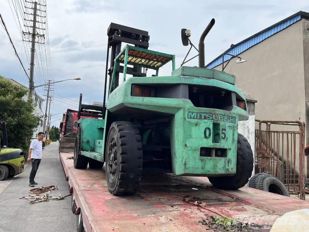 Mitsubishi FD 150 Dizel forkliftler