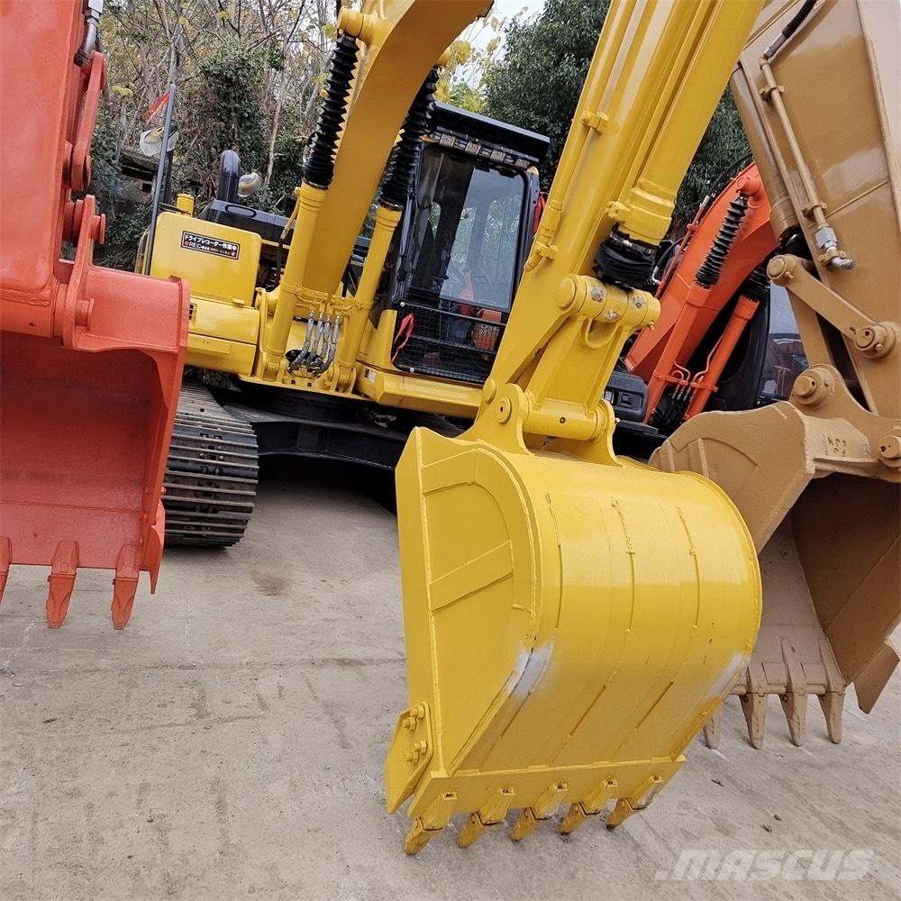 Komatsu PC 130 Paletli ekskavatörler